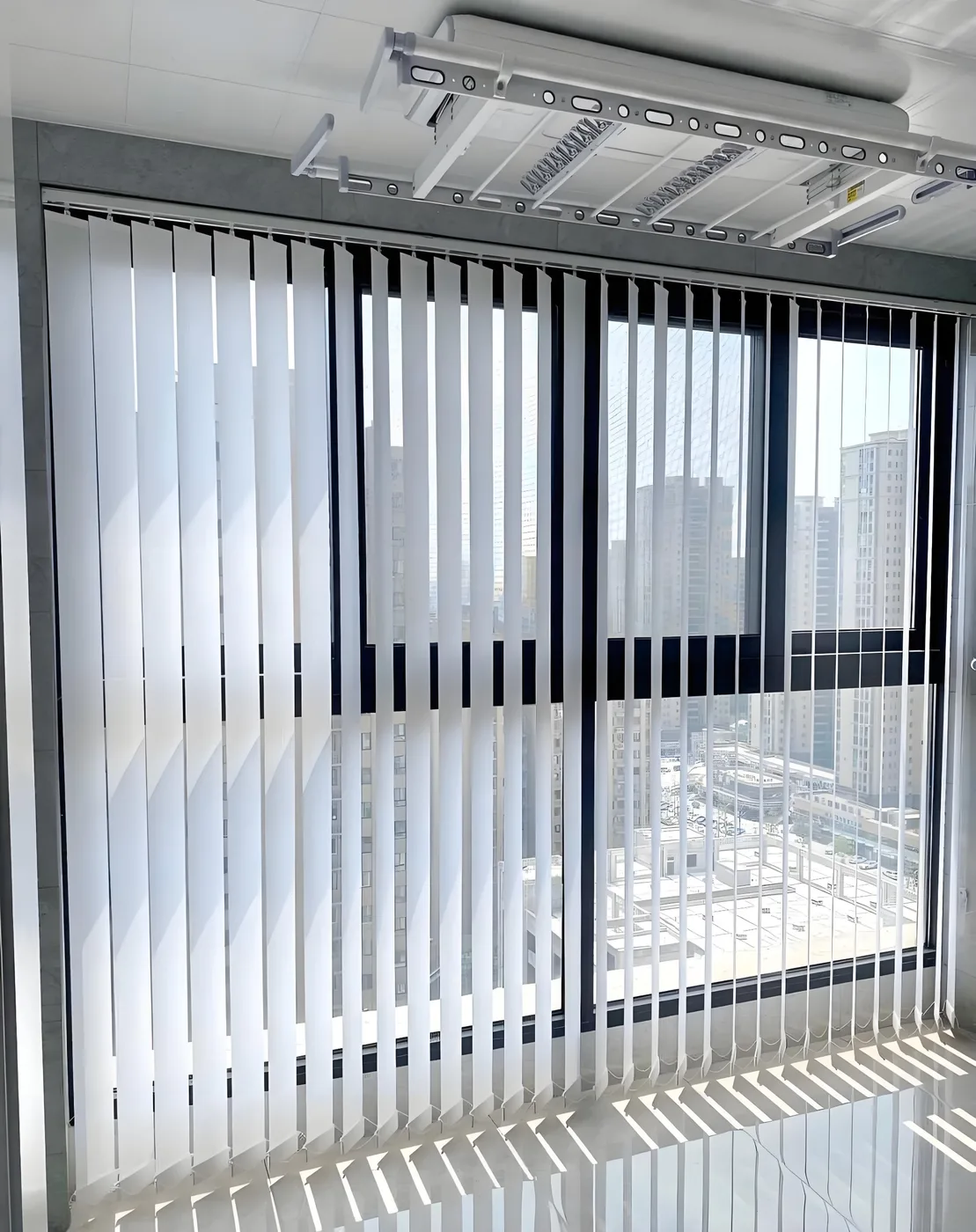 Vertical Blind (PVC / Fabric) view 3