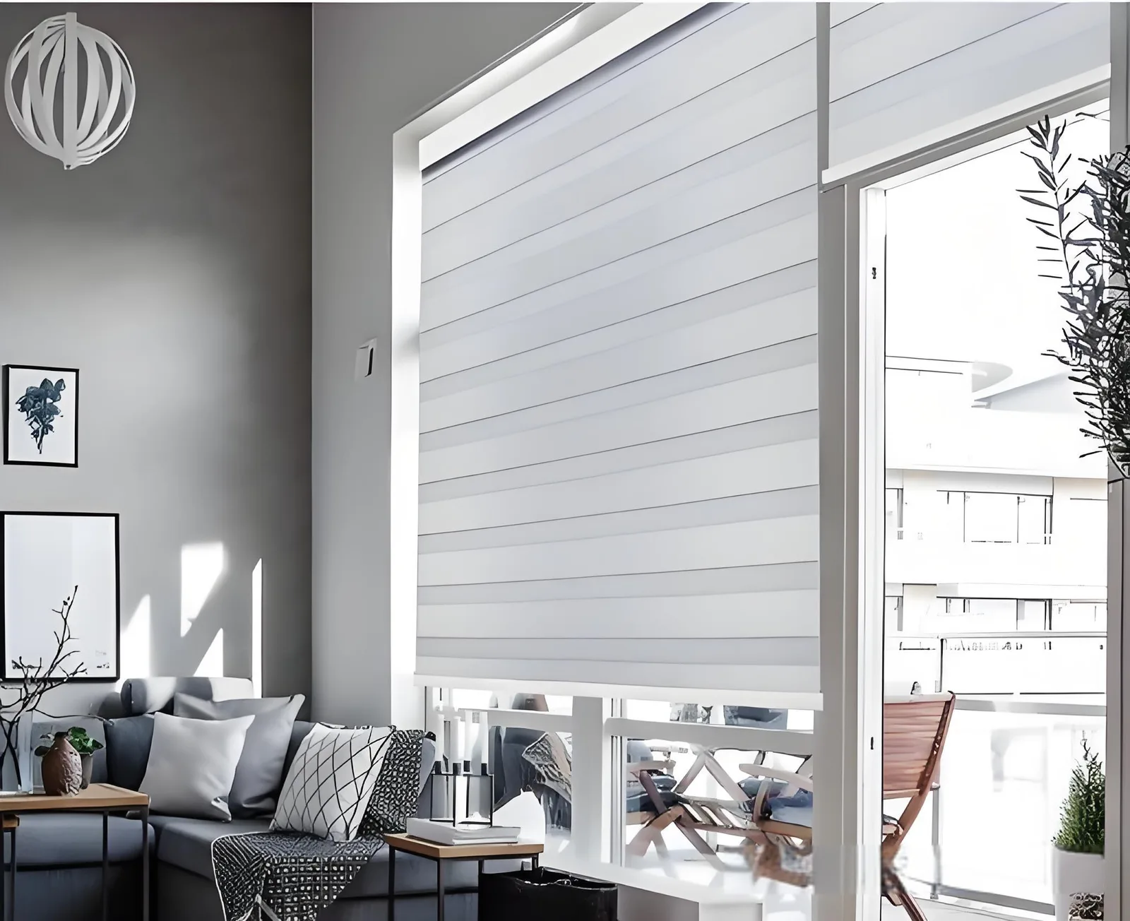 Zebra dual-layer sheer shade